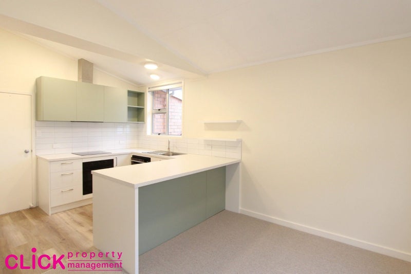 54 Drivers Road, Maori Hill, Dunedin - Carousel 2