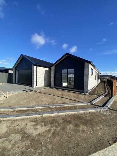 38 Hammick Crescent, Pyes Pa, Tauranga - Carousel 10