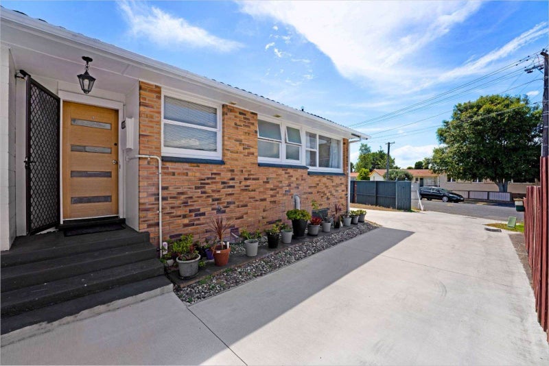 20A Dale Crescent, Pakuranga, Auckland - Carousel 2