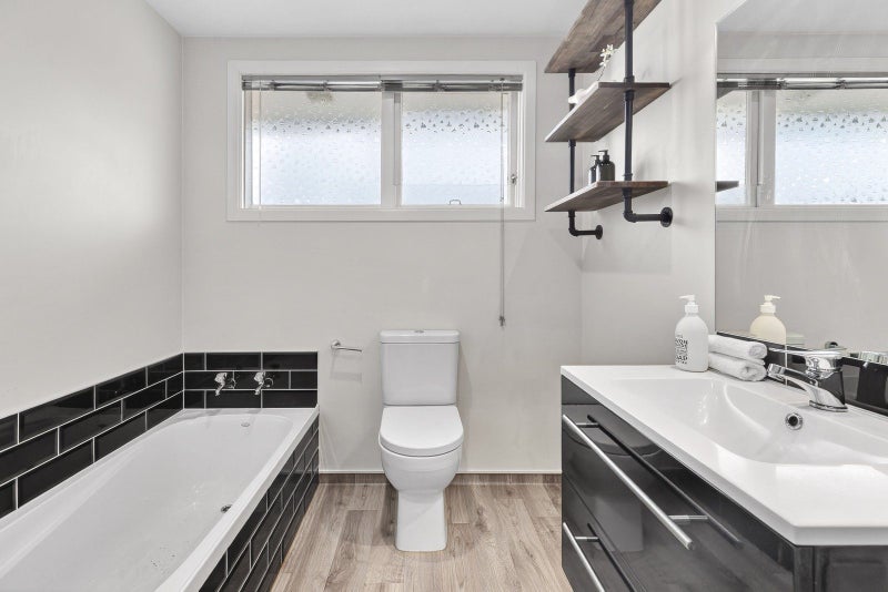 104 Molyneux Avenue, Cromwell - Carousel 25