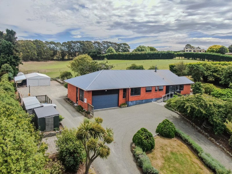 18 Jessop Street, South Hill, Oamaru - Carousel 2