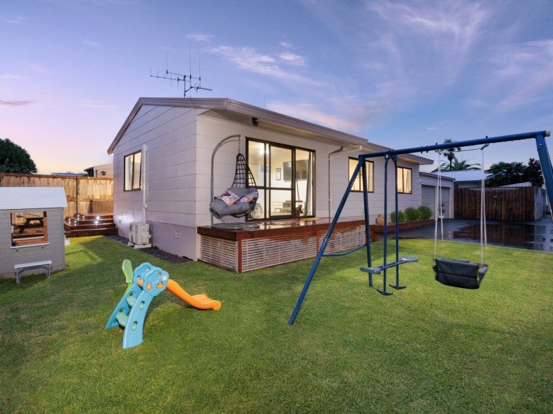 55B Queen Road, Bellevue, Tauranga - Carousel 1