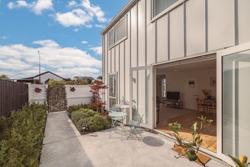1/87 Barbour Street, Waltham, Christchurch - Carousel 2