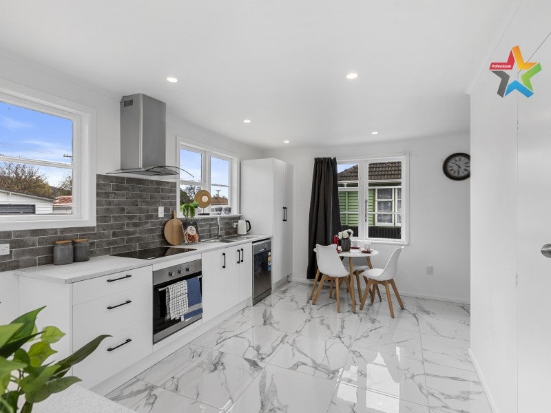 16 Harris Street, Naenae, Lower Hutt - Carousel 2