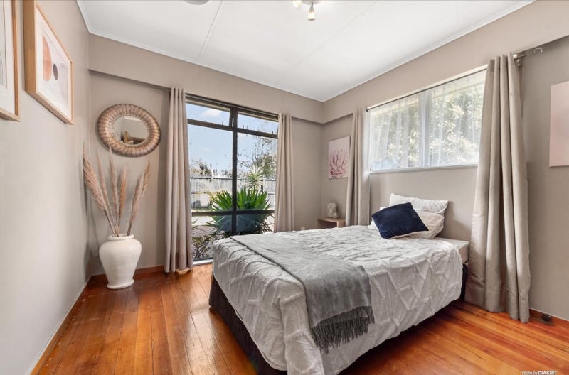 4191 Great North Road, Glen Eden, Auckland - Carousel 14