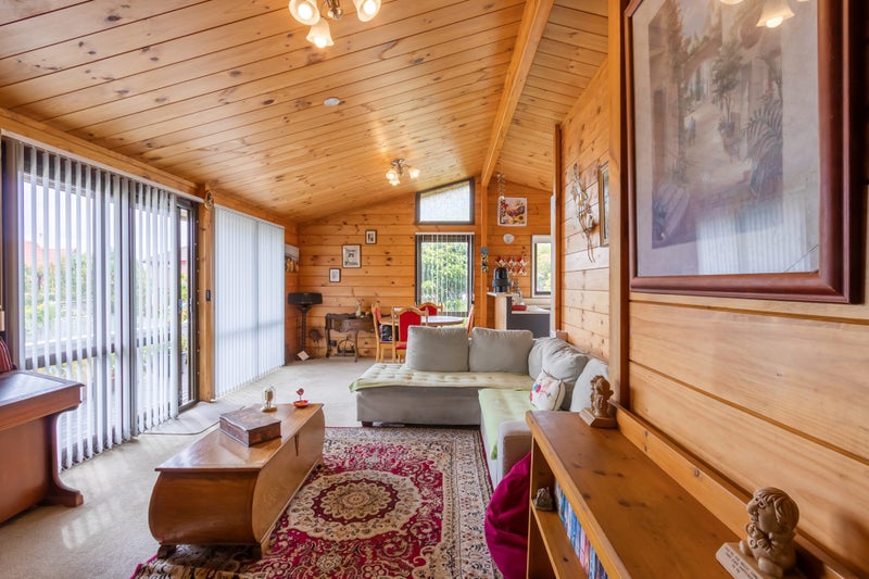 2/46 Harvey Street, Waipahihi, Taupō - Carousel 2