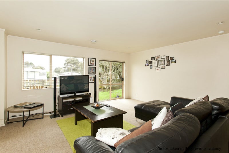 13 Carlas Way, Ranui, Auckland - Carousel 2