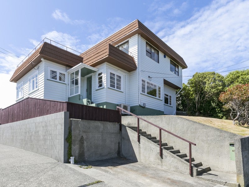 57 Mills Road, Brooklyn, Wellington - Carousel 13