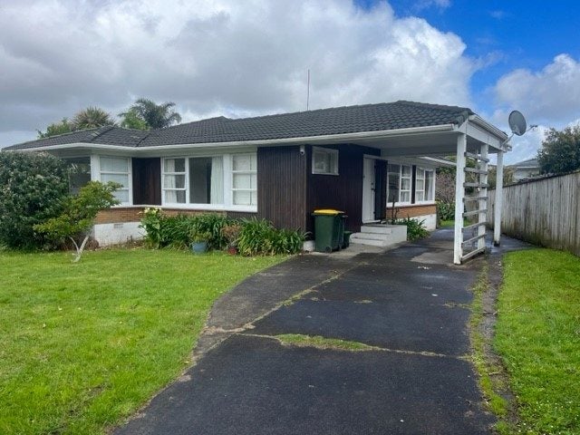 4 Cromdale Avenue, Highland Park, Auckland - Carousel 2