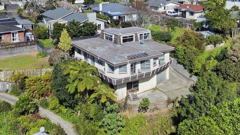 10A Burns Street, Westown, New Plymouth - Carousel 2