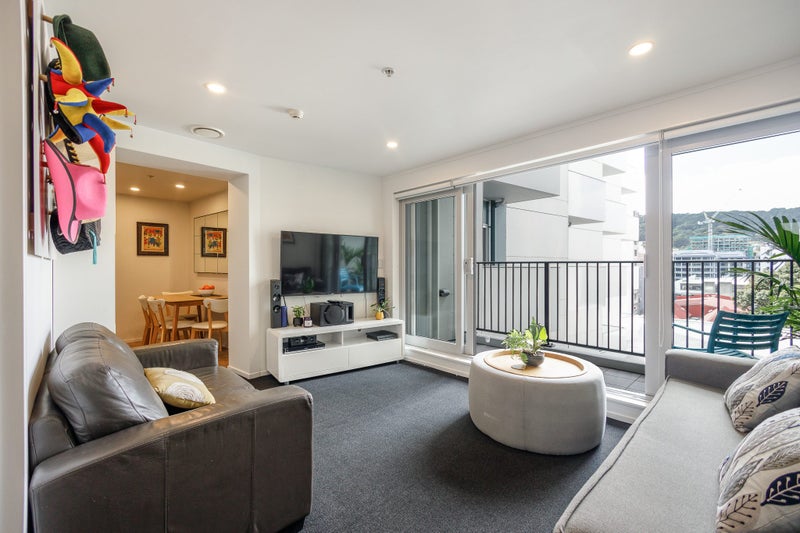 408/74 Taranaki Street, Te Aro, Wellington - Carousel 1
