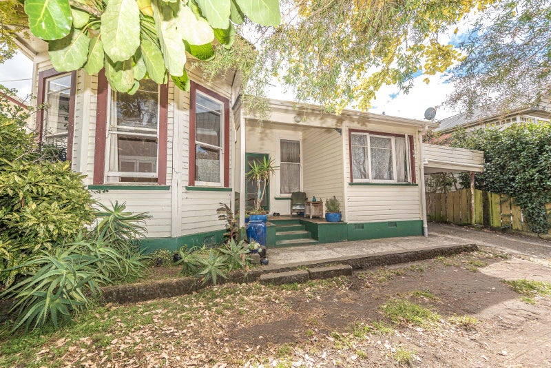 4 Watkin Street, Tawhero, Whanganui - Carousel 2