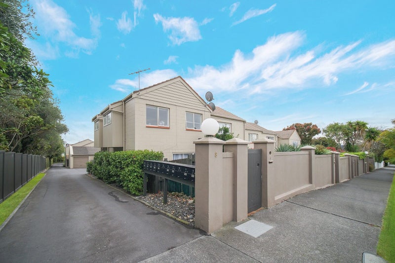 15/8 Hamilton Road, Herne Bay, Auckland - Carousel 1