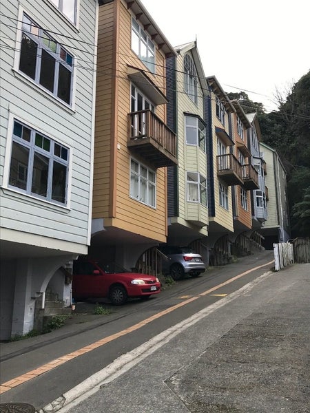 146J Aro Street, Aro Valley, Wellington - Carousel 1