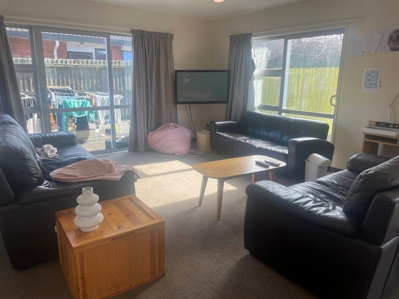 27C Newnham Terrace, Upper Riccarton, Christchurch - Carousel 2