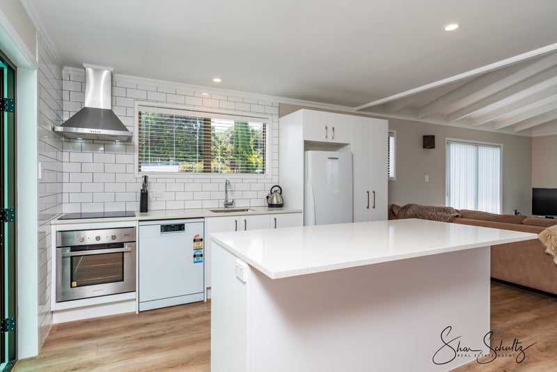 4 Bonham Street, Pahi, Paparoa - Carousel 2