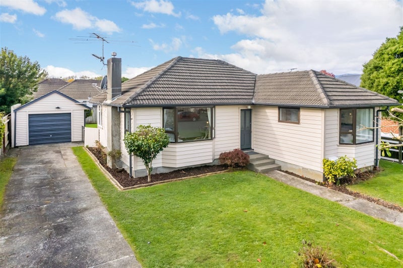48 Kiwi Street, Heretaunga, Upper Hutt - Carousel 1