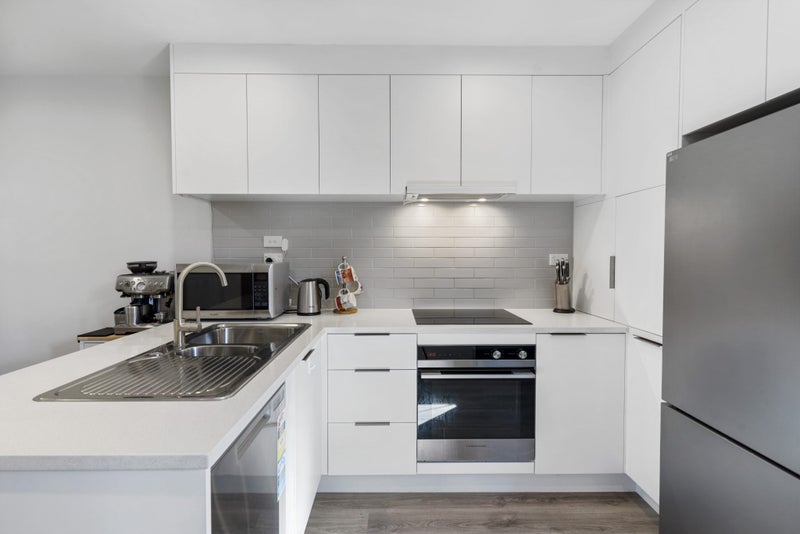 12/37 Camelot Place, Glenfield, Auckland - Carousel 2