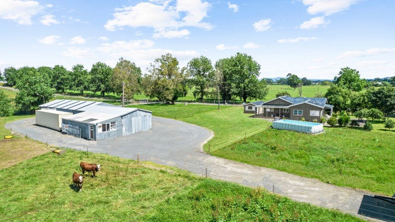 11 Jew Road, Taupiri - Carousel 2