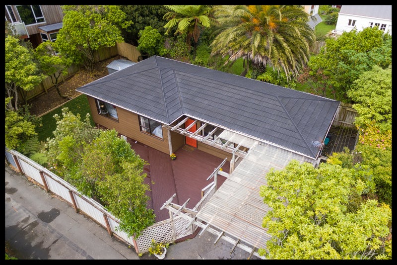 21B Ngatoto Street, Khandallah, Wellington - Carousel 1