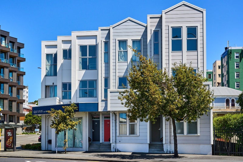 35 Karo Drive, Te Aro, Wellington - Carousel 1