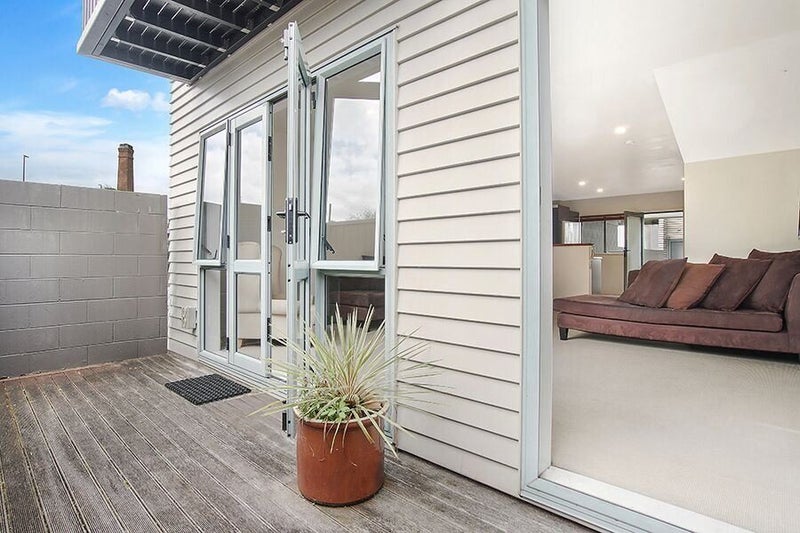 4H Wilkins Street, Freemans Bay, Auckland - Carousel 2