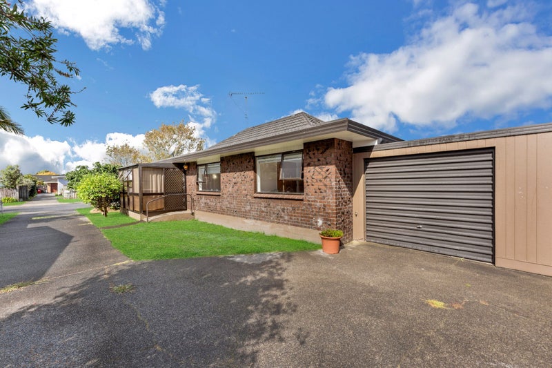 12A Hatton Road, Orewa, Orewa - Carousel 2