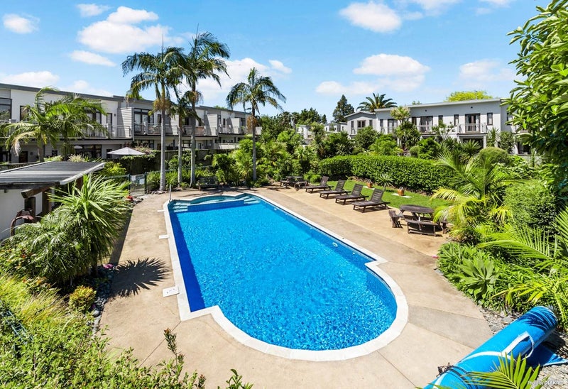 76/92 Bush Road, Albany, Auckland - Carousel 1