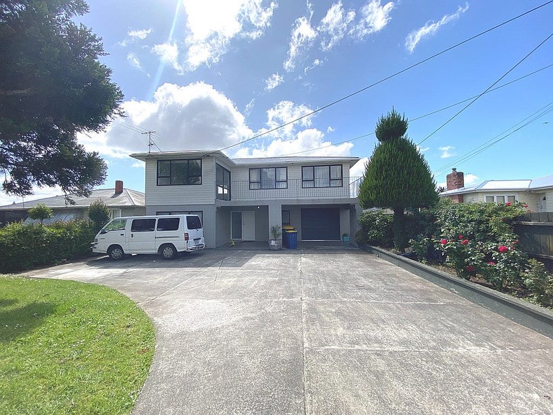 135 Rathgar Road, Henderson, Auckland - Carousel 2