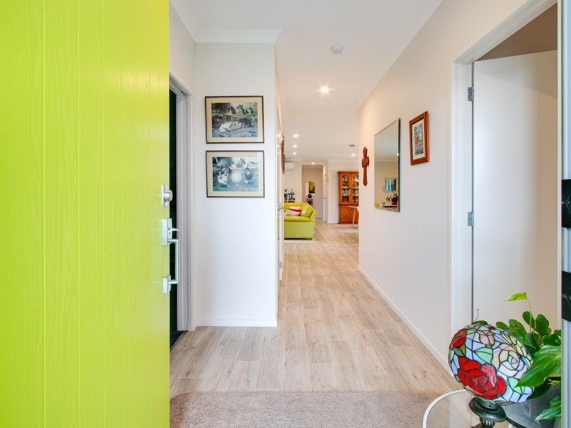 4 Ruakituri Place, Te Awa, Napier - Carousel 2