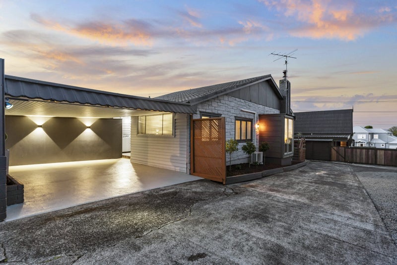 234 Henderson Valley Road, Henderson, Auckland - Carousel 1