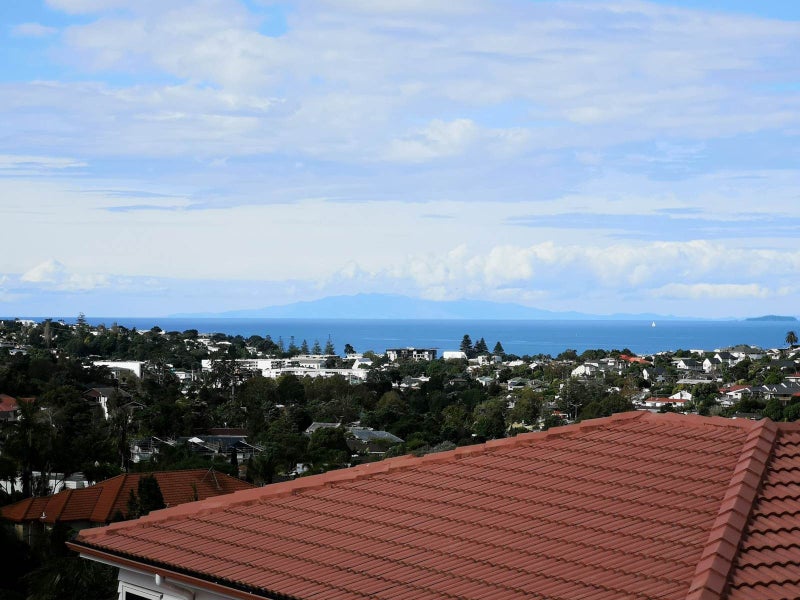 11 Mulgan Way, Browns Bay, Auckland - Carousel 11