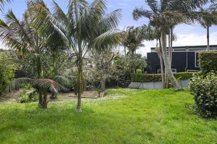 32A Hawera Road, Kohimarama, Auckland - Carousel 21