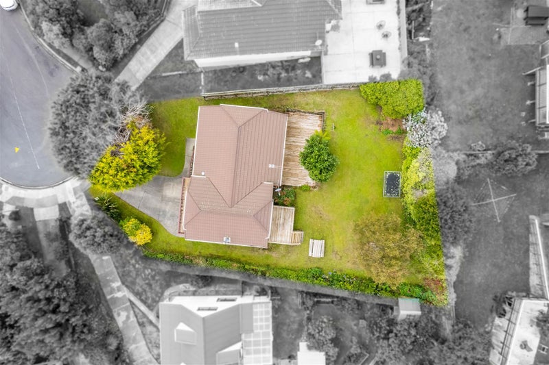 9 Tregony Place, Camborne, Porirua - Carousel 41