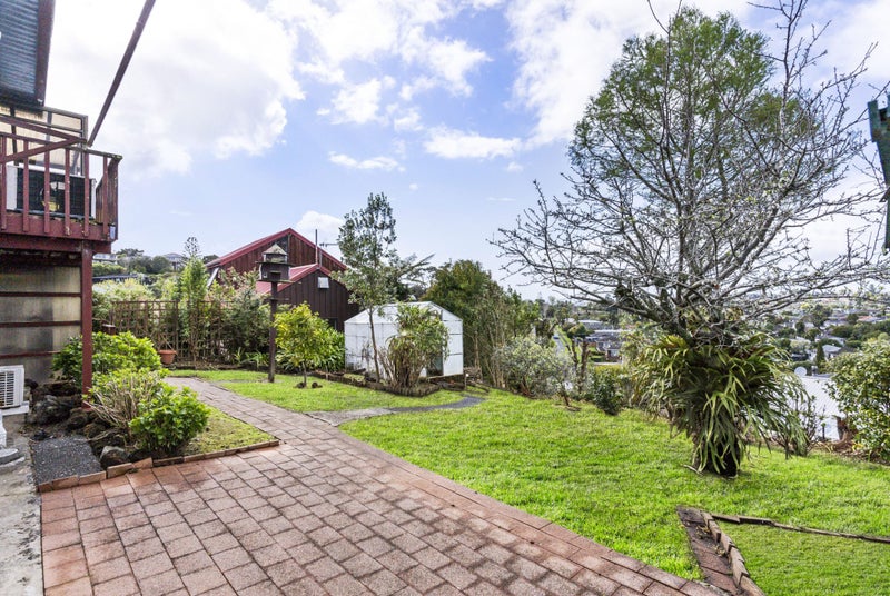 2/29 Barker Rise, Northcross, Auckland - Carousel 2