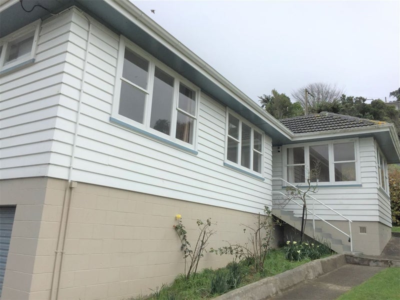 143 Newlands Road, Newlands, Wellington - Carousel 7