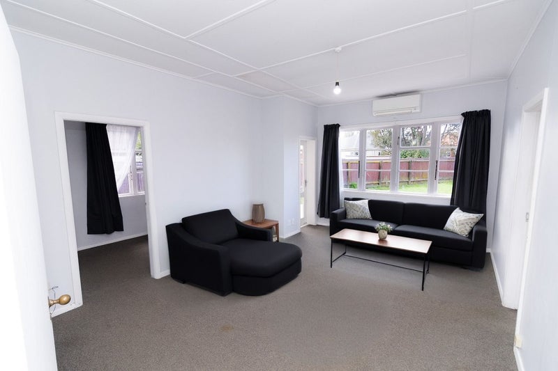 1 Brown Grove, Fairfield, Lower Hutt - Carousel 2