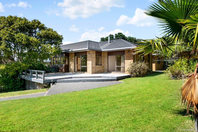 14 Astrolabe Place, Gulf Harbour, Whangaparaoa - Carousel 1