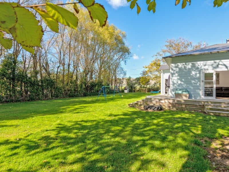 1006 Tennent Drive, Linton, Palmerston North - Carousel 26