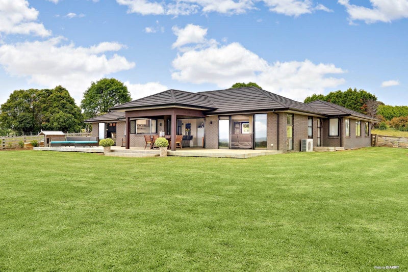 554B Te Ahu Ahu Road, Waimate North, Kerikeri - Carousel 1