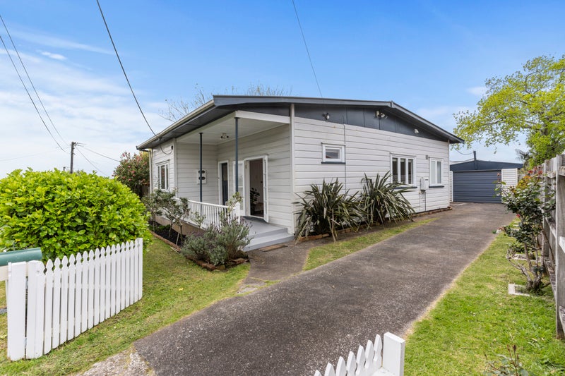 1/15 Salisbury Road, Birkdale, Auckland - Carousel 1