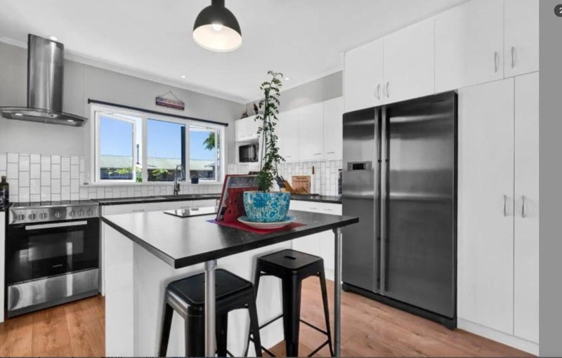 151 Ngamotu Road, Spotswood, New Plymouth - Carousel 2