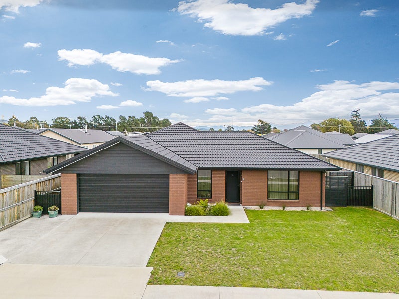 10 Caproni Road, Burleigh, Blenheim - Carousel 1