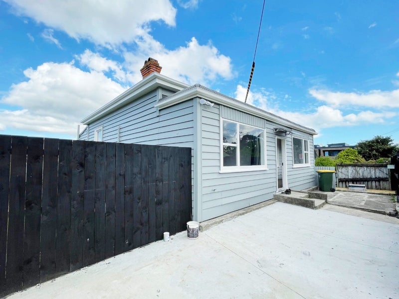 212 Sandringham Road, Sandringham, Auckland - Carousel 1