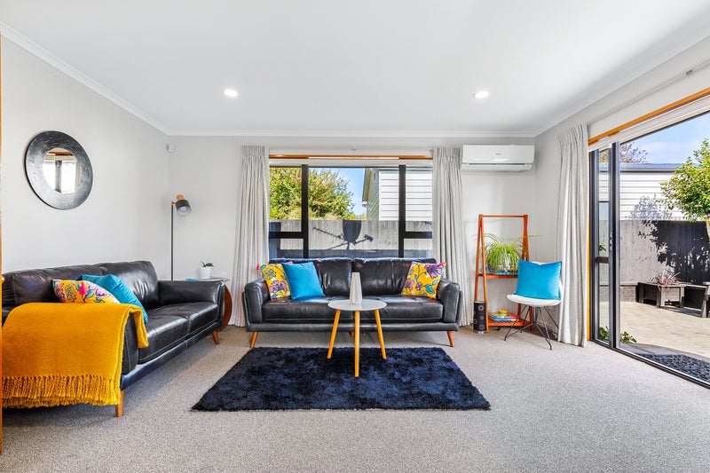 2-30/30 Jennifer Street, Bryndwr, Christchurch - Carousel 1