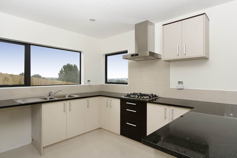 14A Carlton Street, Hillsborough, Auckland - Carousel 2