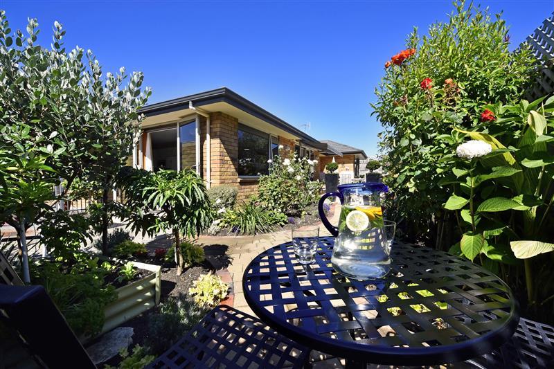 5 Romano Way, The Wood, Nelson - Carousel 1