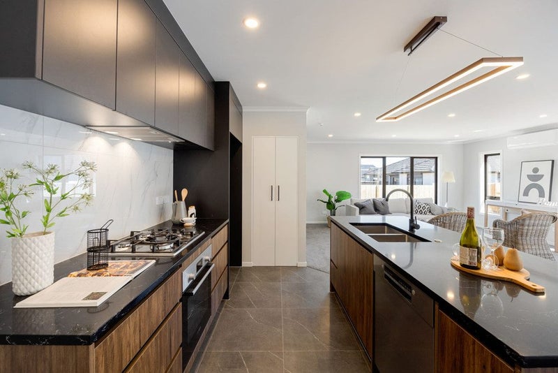 30 Tiro Place, Rototuna North, Hamilton - Carousel 2