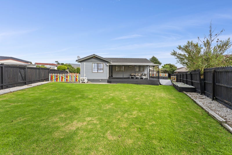 249 Mahia Road, Weymouth, Auckland - Carousel 1