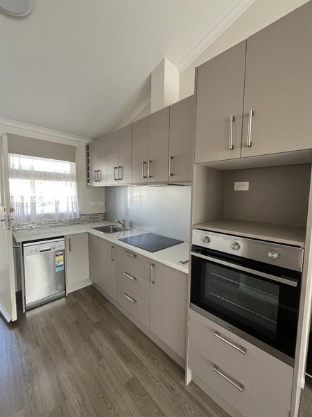 1/10A Te Aroha Street, Hamilton East, Hamilton - Carousel 1